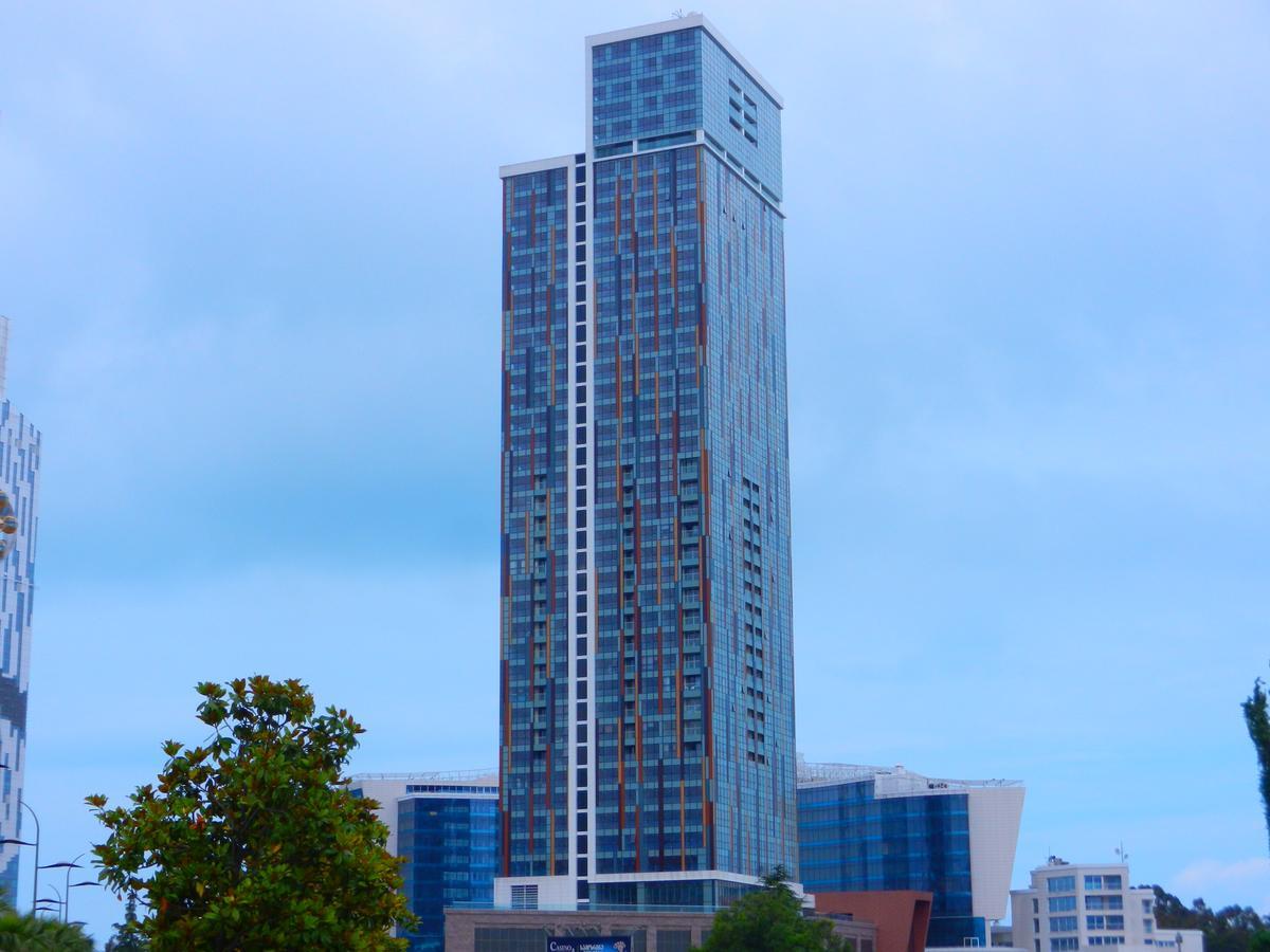 Mimino Apartment Deluxe First Line Batumi Esterno foto