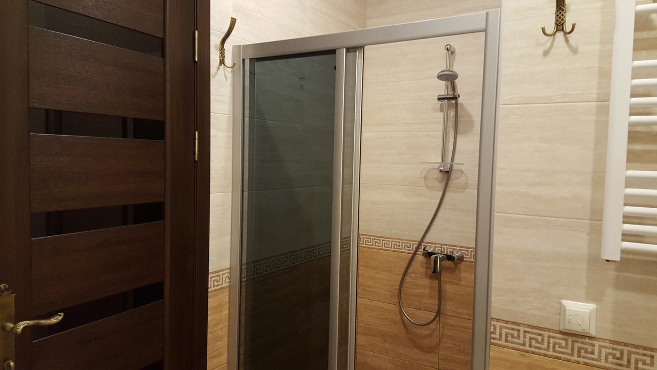 Mimino Apartment Deluxe First Line Batumi Esterno foto
