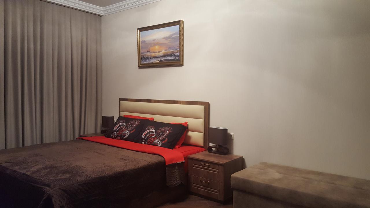 Mimino Apartment Deluxe First Line Batumi Esterno foto
