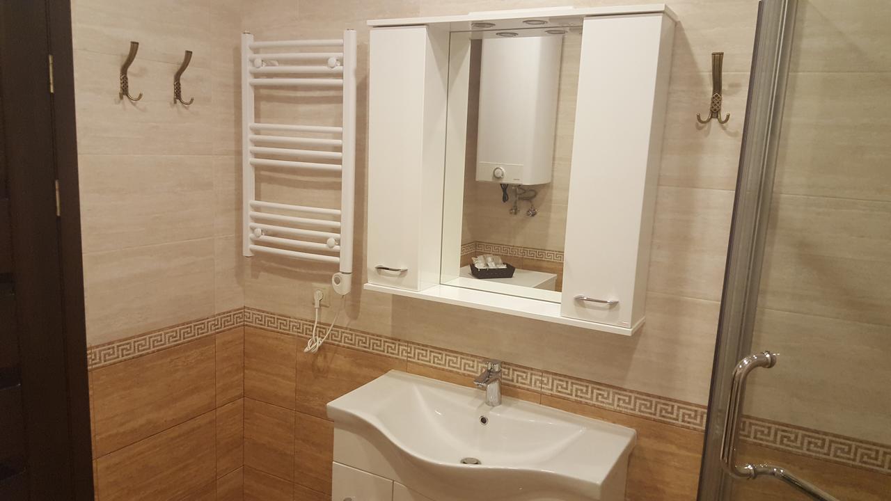 Mimino Apartment Deluxe First Line Batumi Esterno foto